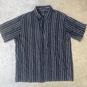 J. Ferrar Size Large Mens Black & white striped Button Down short sleeve